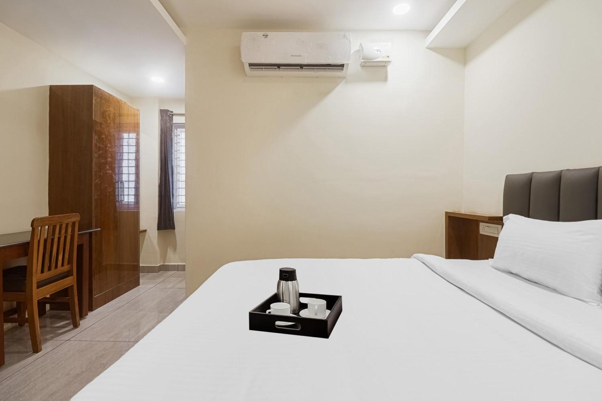 Hotel Townhouse Dj Grand Tirupati Exterior foto