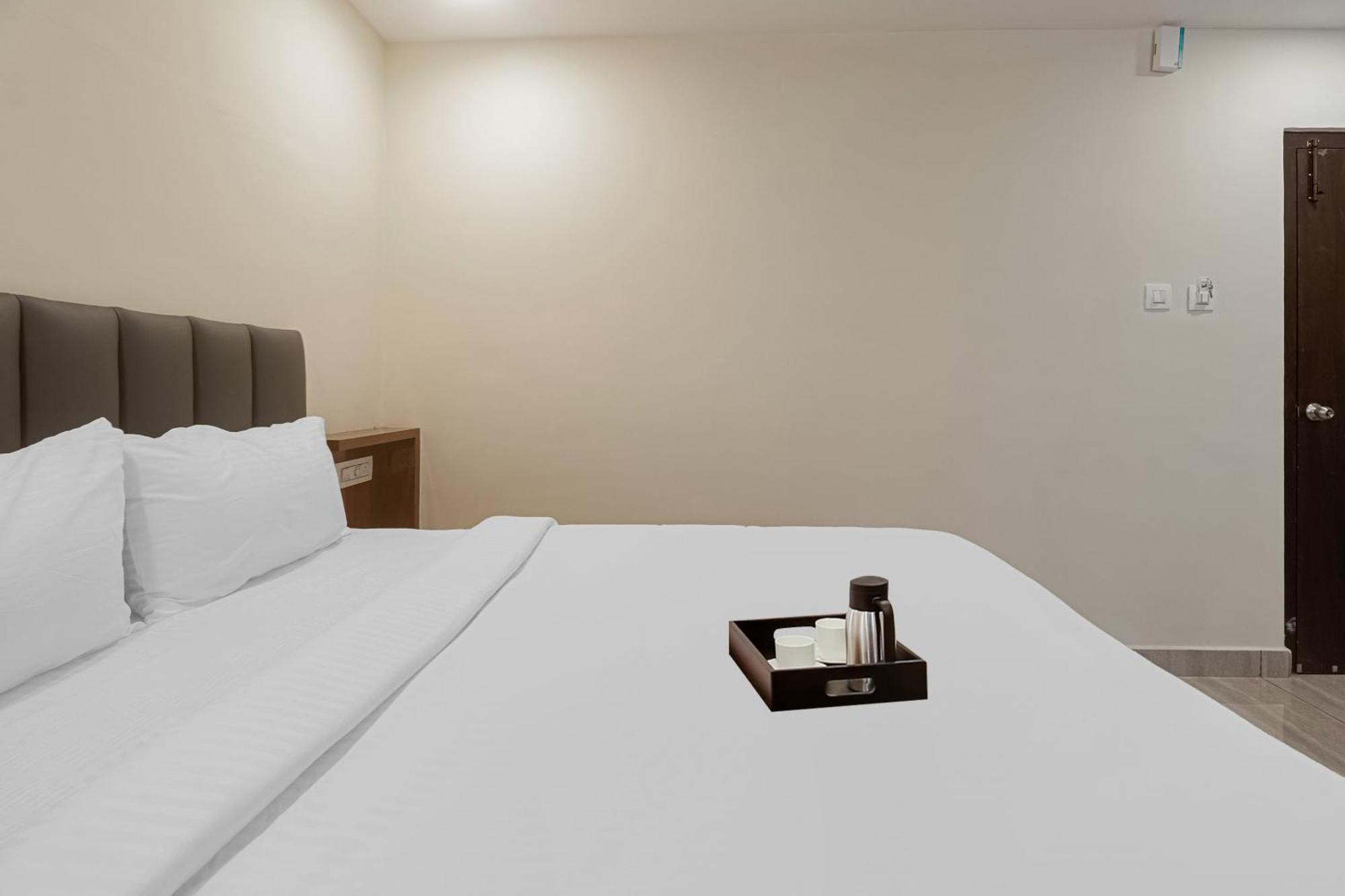 Hotel Townhouse Dj Grand Tirupati Exterior foto